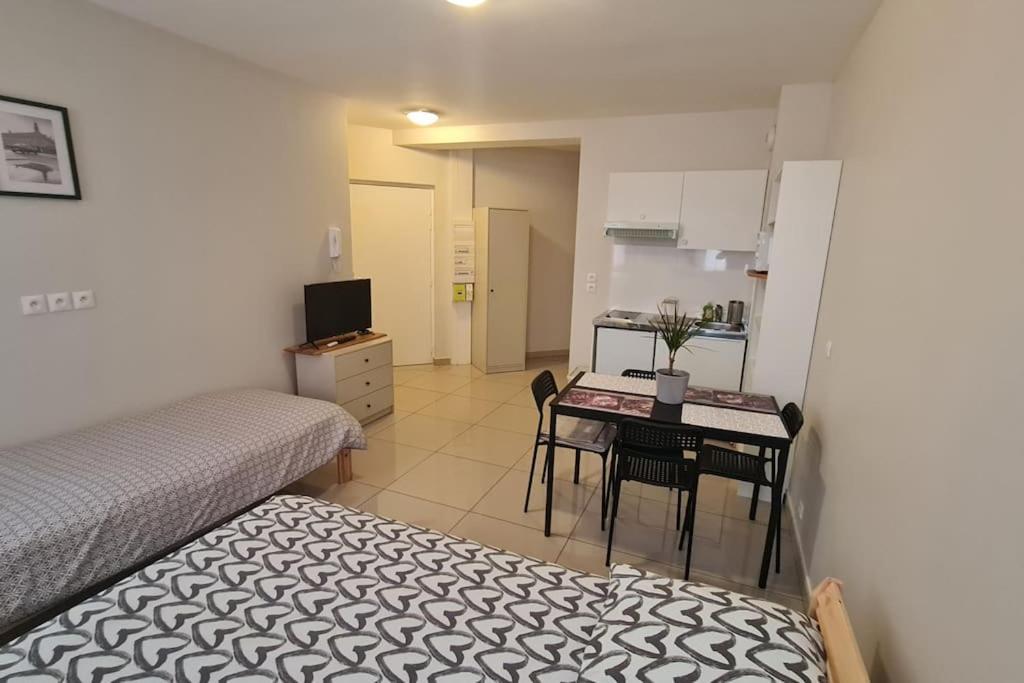Apartment Le Temps Suspendu Montfermeil